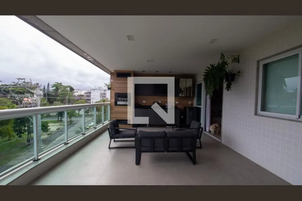 Apartamento com 3 quartos à venda, 160m2 em Rio De Janeiro - RJ - imagem 9 Foto 9 de Apartamento com 3 quartos à venda, 160m2 em Rio De Janeiro - RJ