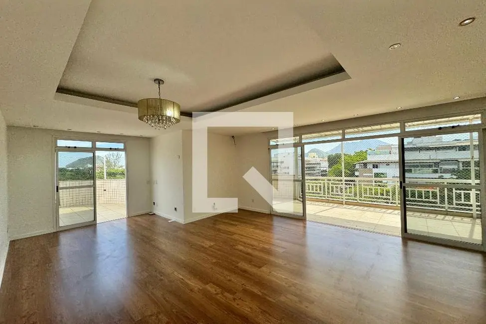 Foto 2 de Apartamento com 3 quartos à venda, 204m2 em Rio De Janeiro - RJ