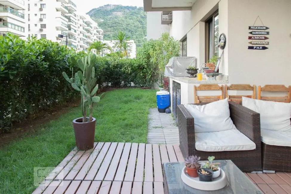 Foto 7 de Apartamento com 3 quartos à venda, 130m2 em Rio De Janeiro - RJ