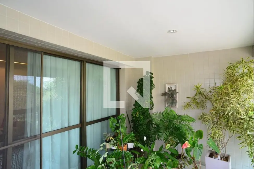 Apartamento com 3 quartos à venda, 142m2 em Barra da Tijuca, Rio De Janeiro - RJ - imagem 9 Foto 9 de Apartamento com 3 quartos à venda, 142m2 em Barra da Tijuca, Rio De Janeiro - RJ
