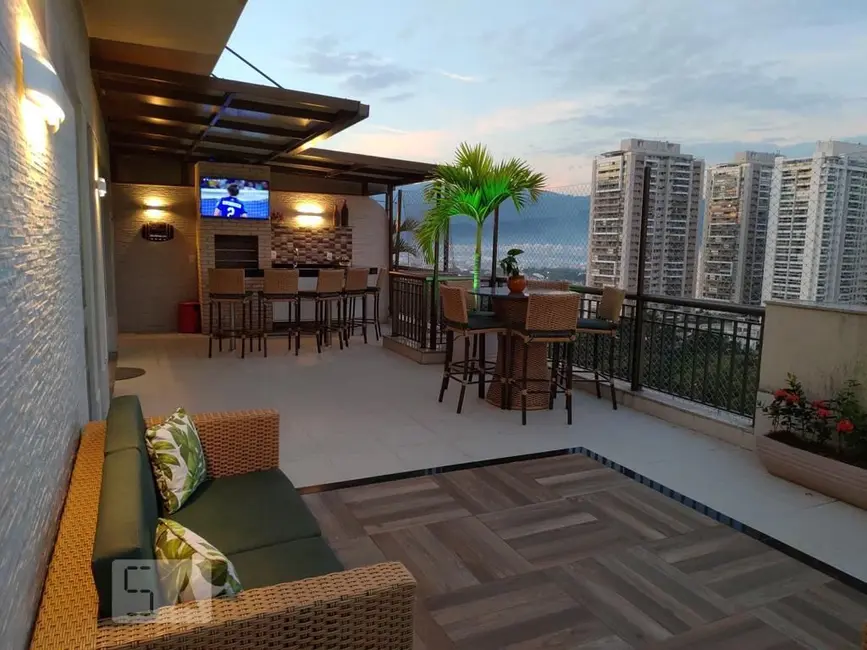 Apartamento com 3 quartos à venda, 160m2 em Rio De Janeiro - RJ - imagem 8 Foto 8 de Apartamento com 3 quartos à venda, 160m2 em Rio De Janeiro - RJ