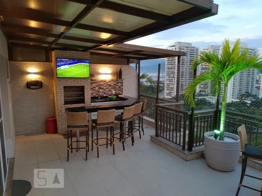 Apartamento com 3 quartos à venda, 160m2 em Rio De Janeiro - RJ - imagem 2 Foto 2 de Apartamento com 3 quartos à venda, 160m2 em Rio De Janeiro - RJ