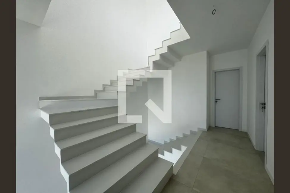 Casa com 3 quartos à venda, 230m2 em Rio De Janeiro - RJ - imagem 7 Foto 7 de Casa com 3 quartos à venda, 230m2 em Rio De Janeiro - RJ