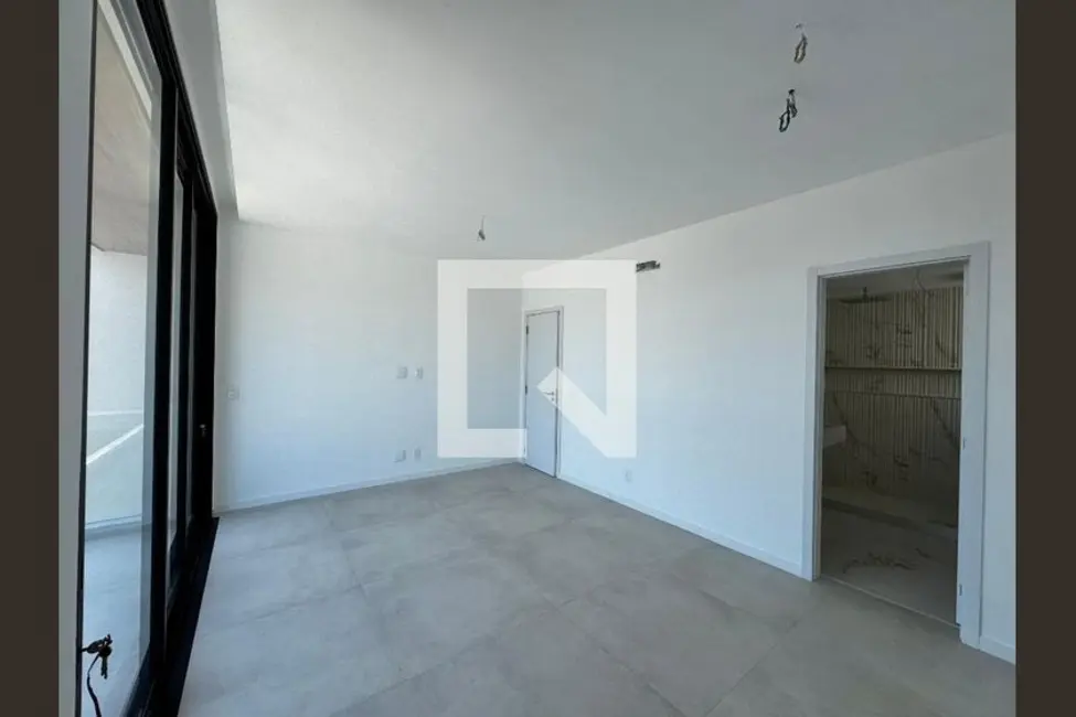 Casa com 3 quartos à venda, 230m2 em Rio De Janeiro - RJ - imagem 8 Foto 8 de Casa com 3 quartos à venda, 230m2 em Rio De Janeiro - RJ