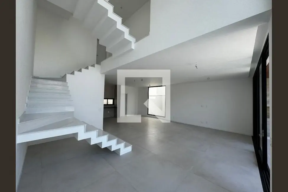 Casa com 3 quartos à venda, 230m2 em Rio De Janeiro - RJ - imagem 5 Foto 5 de Casa com 3 quartos à venda, 230m2 em Rio De Janeiro - RJ