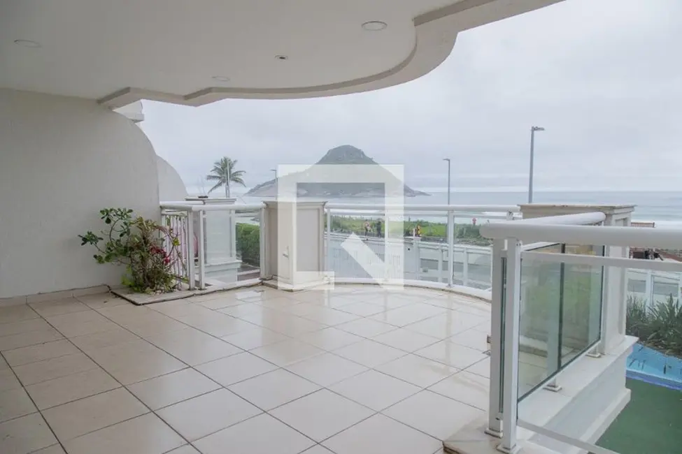 Apartamento com 3 quartos à venda, 165m2 em Rio De Janeiro - RJ - imagem 8 Foto 8 de Apartamento com 3 quartos à venda, 165m2 em Rio De Janeiro - RJ
