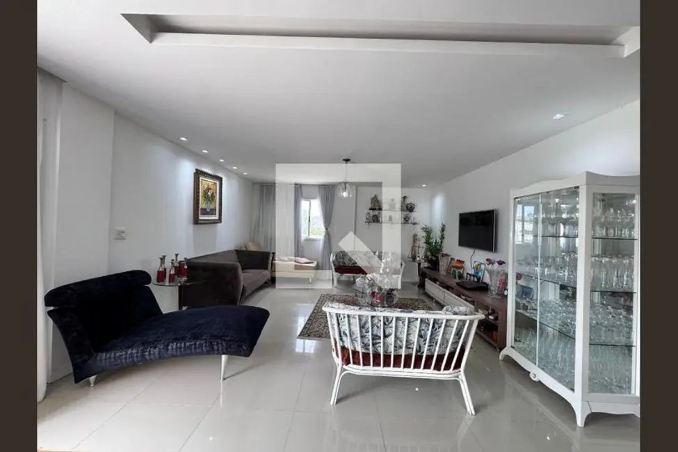 Foto 3 de Apartamento com 3 quartos à venda, 360m2 em Rio De Janeiro - RJ