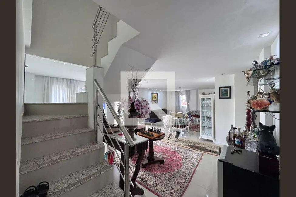 Foto 8 de Apartamento com 3 quartos à venda, 360m2 em Rio De Janeiro - RJ