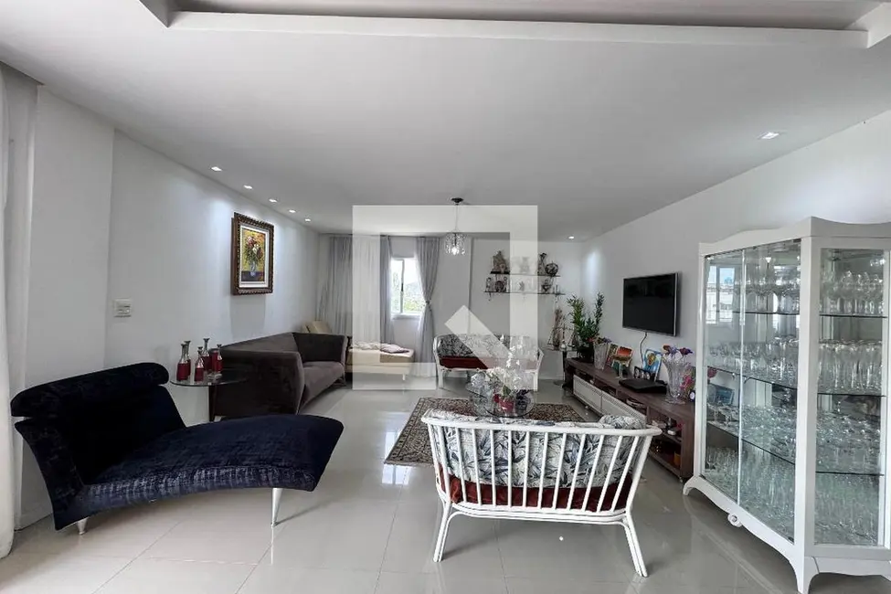 Apartamento com 3 quartos à venda, 360m2 em Rio De Janeiro - RJ - imagem 6 Foto 6 de Apartamento com 3 quartos à venda, 360m2 em Rio De Janeiro - RJ