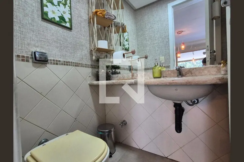 Apartamento com 4 quartos à venda, 198m2 em Rio De Janeiro - RJ - imagem 5 Foto 5 de Apartamento com 4 quartos à venda, 198m2 em Rio De Janeiro - RJ