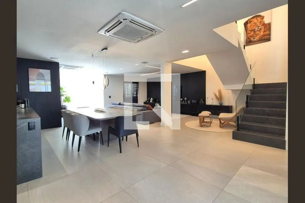 Casa de Condomínio com 2 quartos à venda, 270m2 em Rio De Janeiro - RJ - imagem 1 Foto 1 de Casa de Condomínio com 2 quartos à venda, 270m2 em Rio De Janeiro - RJ