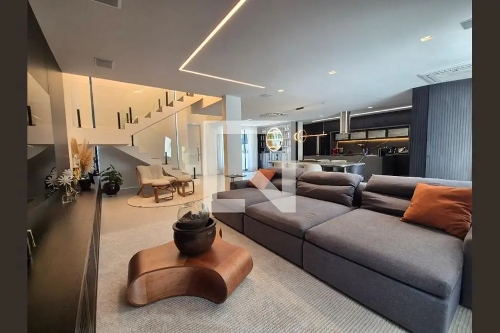 Casa de Condomínio com 2 quartos à venda, 270m2 em Rio De Janeiro - RJ - imagem 9 Foto 9 de Casa de Condomínio com 2 quartos à venda, 270m2 em Rio De Janeiro - RJ
