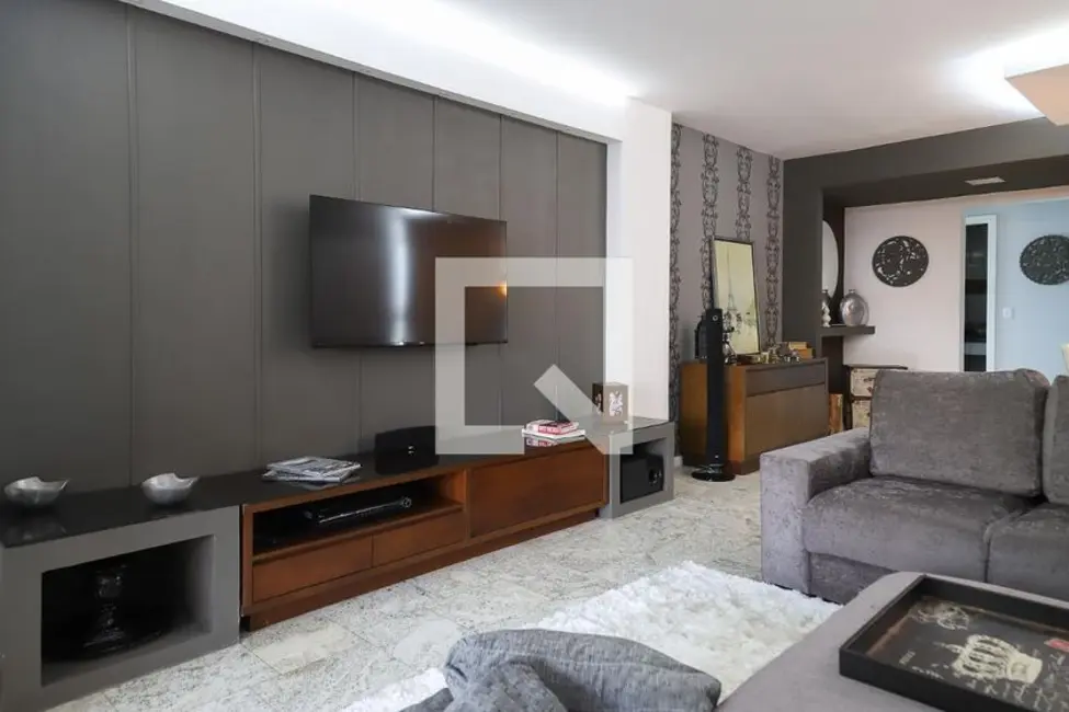 Apartamento com 4 quartos à venda, 392m2 em Rio De Janeiro - RJ - imagem 3 Foto 3 de Apartamento com 4 quartos à venda, 392m2 em Rio De Janeiro - RJ