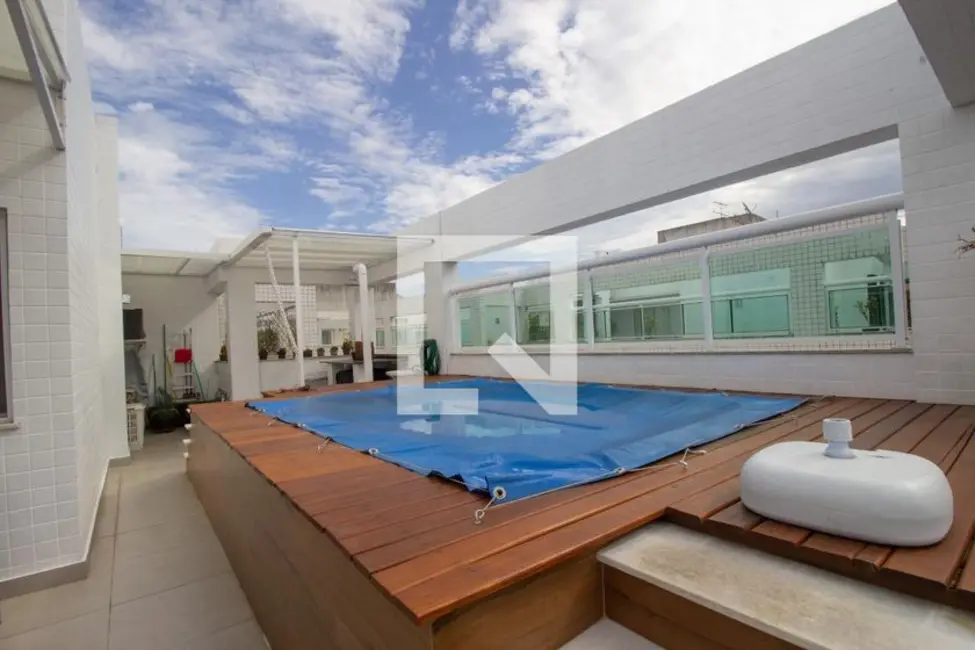 Apartamento com 3 quartos à venda, 226m2 em Rio De Janeiro - RJ - imagem 9 Foto 9 de Apartamento com 3 quartos à venda, 226m2 em Rio De Janeiro - RJ