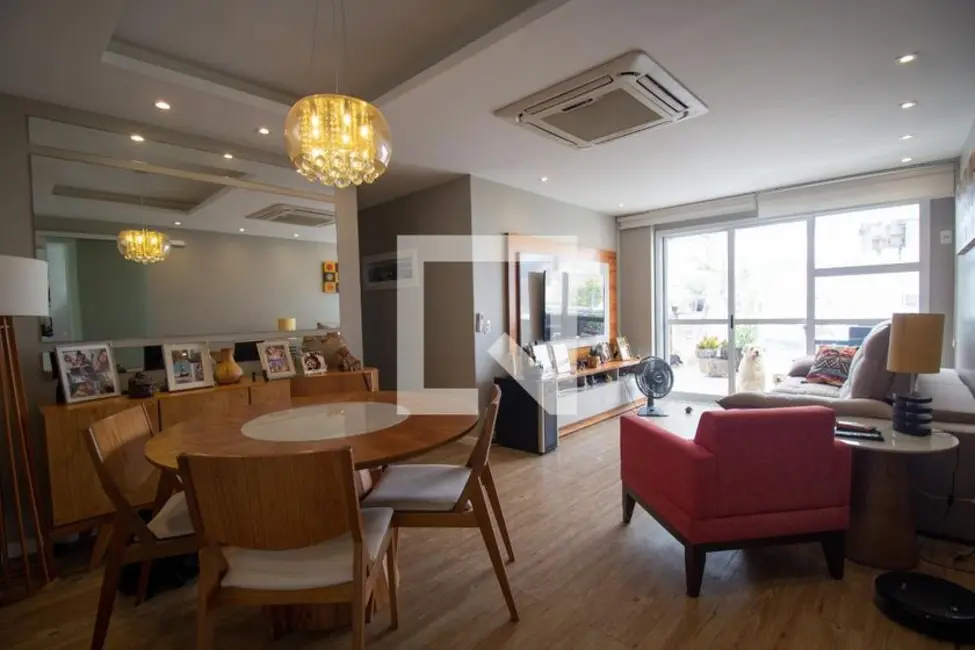 Apartamento com 3 quartos à venda, 226m2 em Rio De Janeiro - RJ - imagem 1 Foto 1 de Apartamento com 3 quartos à venda, 226m2 em Rio De Janeiro - RJ