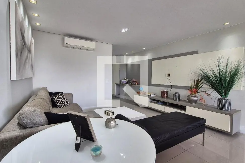 Apartamento com 4 quartos à venda, 324m2 em Rio De Janeiro - RJ - imagem 6 Foto 6 de Apartamento com 4 quartos à venda, 324m2 em Rio De Janeiro - RJ