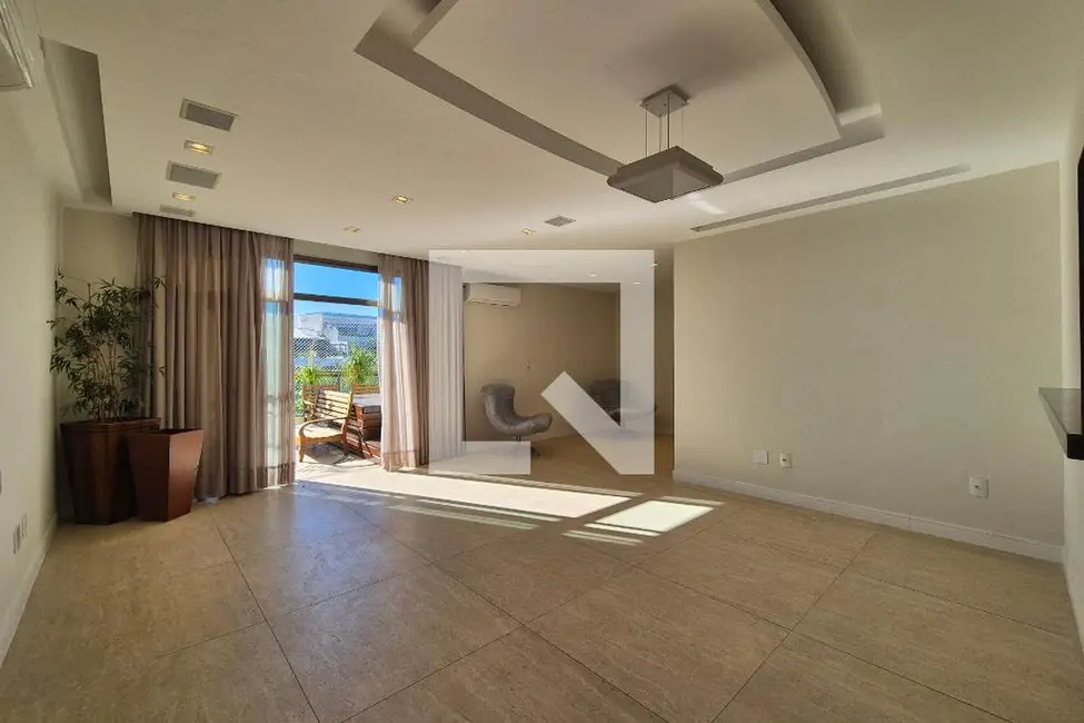 Apartamento com 3 quartos à venda, 170m2 em Rio De Janeiro - RJ - imagem 3 Foto 3 de Apartamento com 3 quartos à venda, 170m2 em Rio De Janeiro - RJ