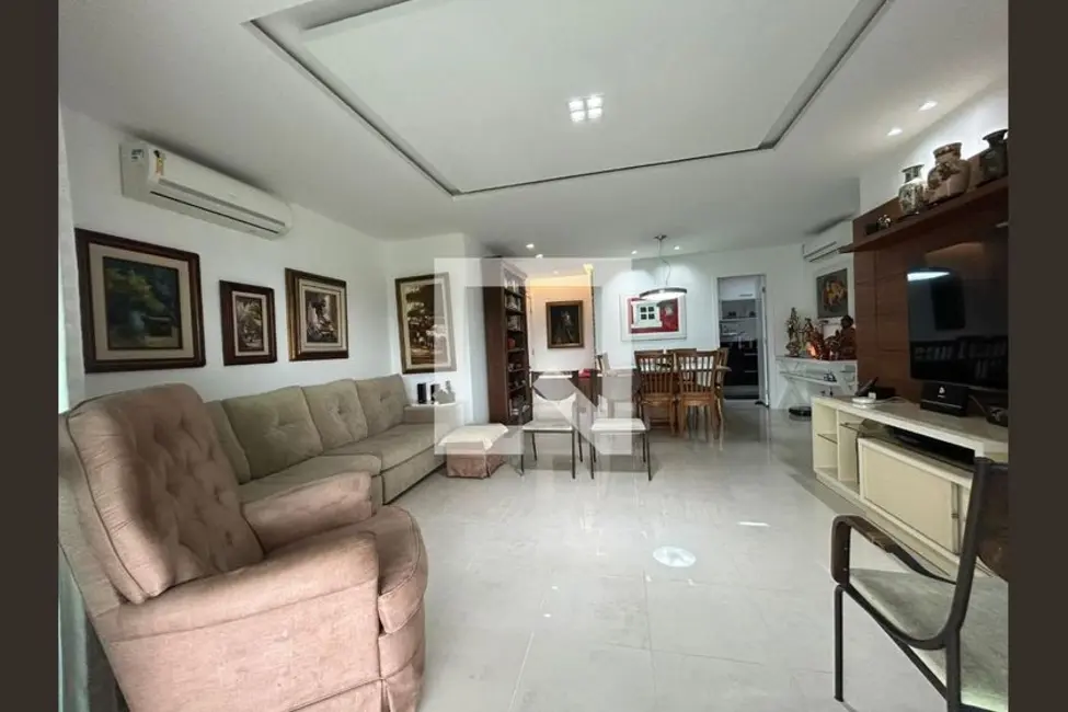 Apartamento com 4 quartos à venda, 160m2 em Barra da Tijuca, Rio De Janeiro - RJ - imagem 1 Foto 1 de Apartamento com 4 quartos à venda, 160m2 em Barra da Tijuca, Rio De Janeiro - RJ