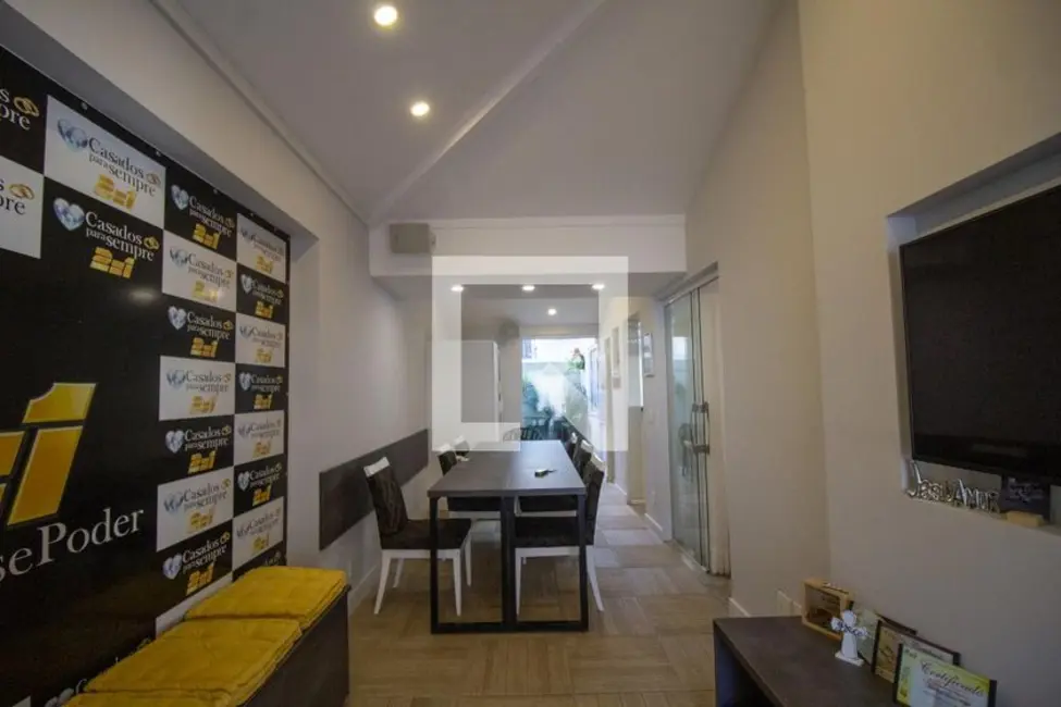 Casa de Condomínio com 5 quartos à venda, 220m2 em Rio De Janeiro - RJ - imagem 9 Foto 9 de Casa de Condomínio com 5 quartos à venda, 220m2 em Rio De Janeiro - RJ