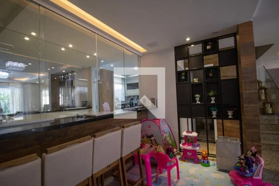Casa de Condomínio com 5 quartos à venda, 220m2 em Rio De Janeiro - RJ - imagem 5 Foto 5 de Casa de Condomínio com 5 quartos à venda, 220m2 em Rio De Janeiro - RJ