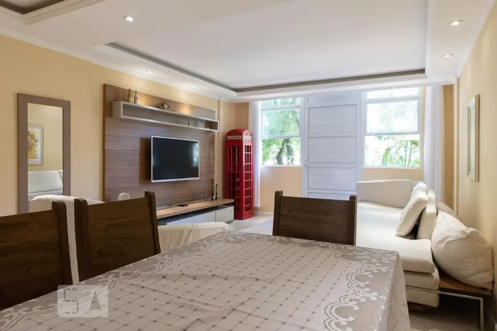 Casa de Condomínio com 3 quartos à venda, 220m2 em Rio De Janeiro - RJ - imagem 4 Foto 4 de Casa de Condomínio com 3 quartos à venda, 220m2 em Rio De Janeiro - RJ