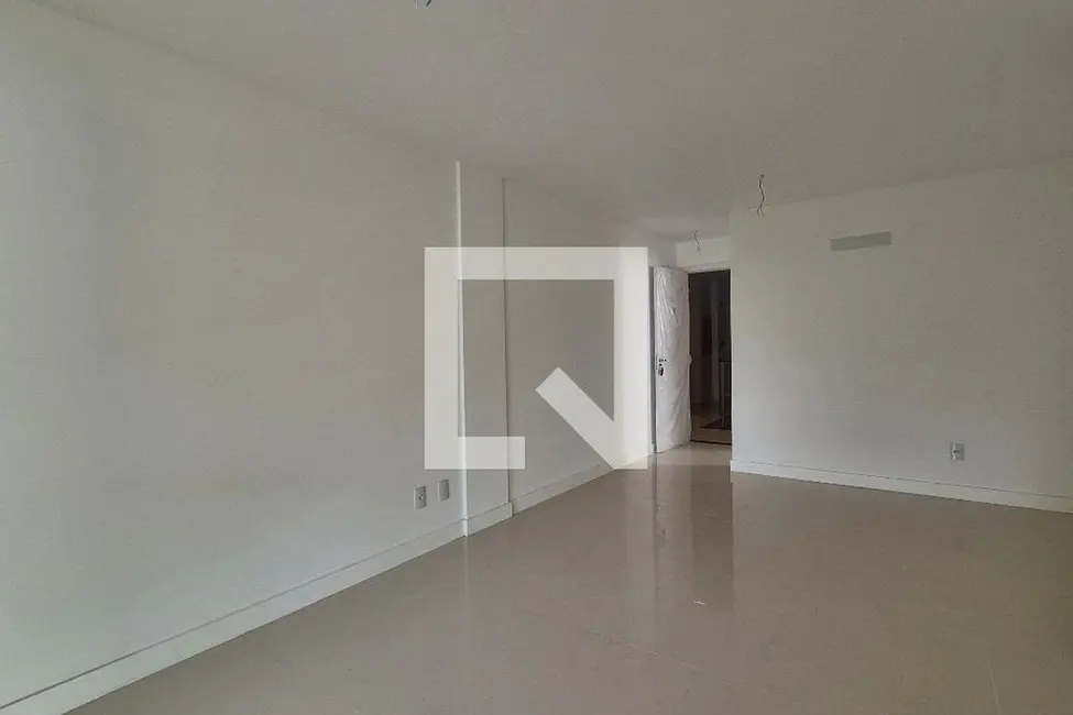 Apartamento com 3 quartos à venda, 112m2 em Rio De Janeiro - RJ - imagem 6 Foto 6 de Apartamento com 3 quartos à venda, 112m2 em Rio De Janeiro - RJ