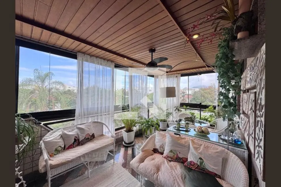 Apartamento com 2 quartos à venda, 90m2 em Rio De Janeiro - RJ - imagem 5 Foto 5 de Apartamento com 2 quartos à venda, 90m2 em Rio De Janeiro - RJ