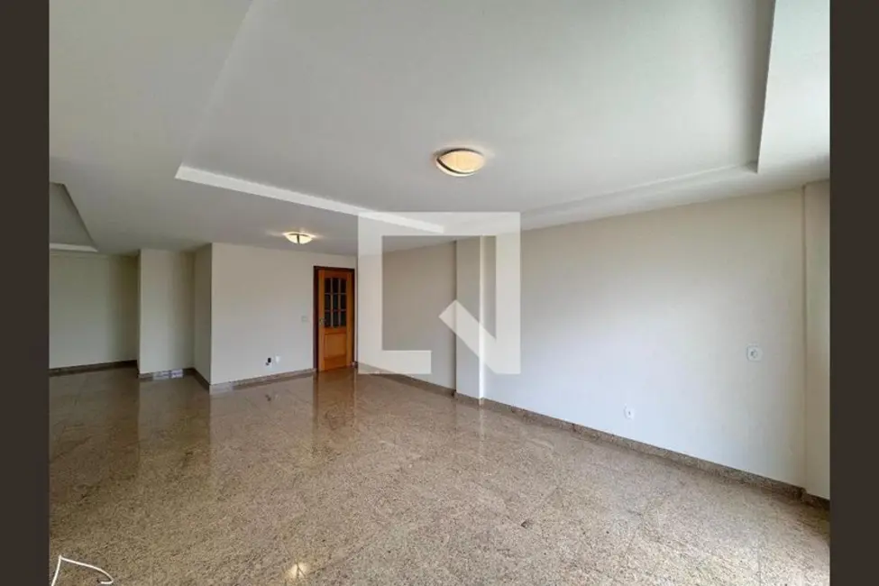 Apartamento com 4 quartos à venda, 263m2 em Rio De Janeiro - RJ - imagem 4 Foto 4 de Apartamento com 4 quartos à venda, 263m2 em Rio De Janeiro - RJ