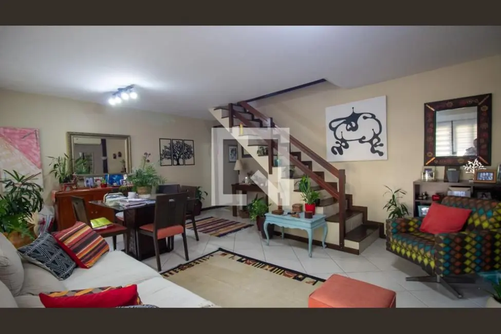 Casa com 4 quartos à venda, 191m2 em Rio De Janeiro - RJ - imagem 4 Foto 4 de Casa com 4 quartos à venda, 191m2 em Rio De Janeiro - RJ