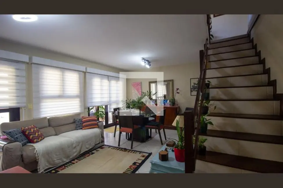 Casa com 4 quartos à venda, 191m2 em Rio De Janeiro - RJ - imagem 3 Foto 3 de Casa com 4 quartos à venda, 191m2 em Rio De Janeiro - RJ
