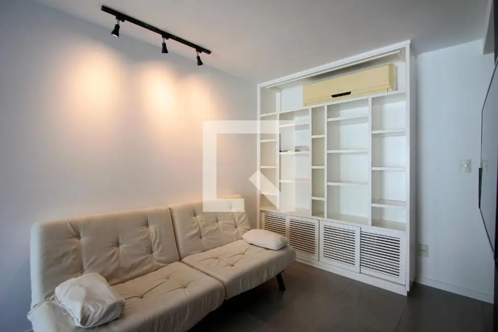 Foto 2 de Apartamento com 1 quarto à venda, 80m2 em Barra da Tijuca, Rio De Janeiro - RJ