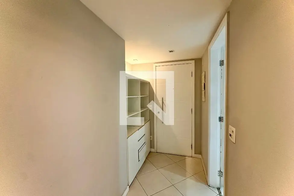 Apartamento com 3 quartos à venda, 182m2 em Botafogo, Rio De Janeiro - RJ - imagem 4 Foto 4 de Apartamento com 3 quartos à venda, 182m2 em Botafogo, Rio De Janeiro - RJ