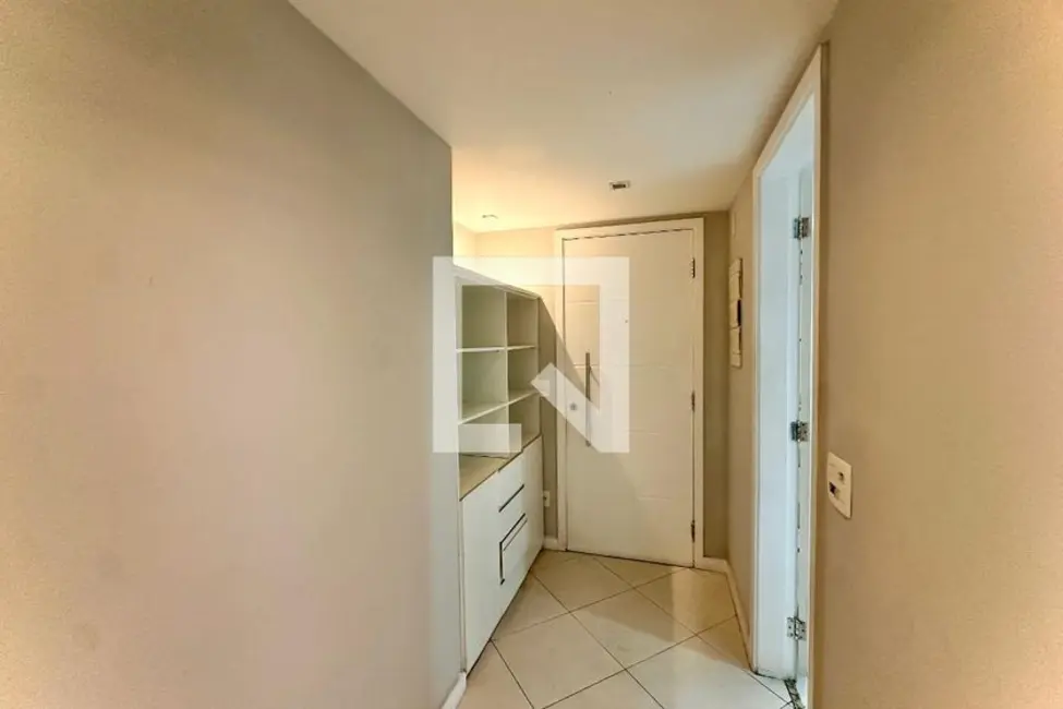 Apartamento com 3 quartos à venda, 182m2 em Botafogo, Rio De Janeiro - RJ - imagem 2 Foto 2 de Apartamento com 3 quartos à venda, 182m2 em Botafogo, Rio De Janeiro - RJ