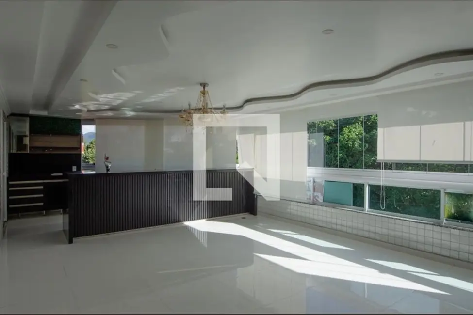 Apartamento com 4 quartos à venda, 138m2 em Rio De Janeiro - RJ - imagem 6 Foto 6 de Apartamento com 4 quartos à venda, 138m2 em Rio De Janeiro - RJ