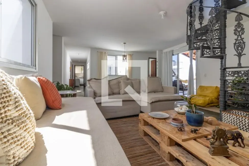 Apartamento com 4 quartos à venda, 205m2 em Rio De Janeiro - RJ - imagem 2 Foto 2 de Apartamento com 4 quartos à venda, 205m2 em Rio De Janeiro - RJ