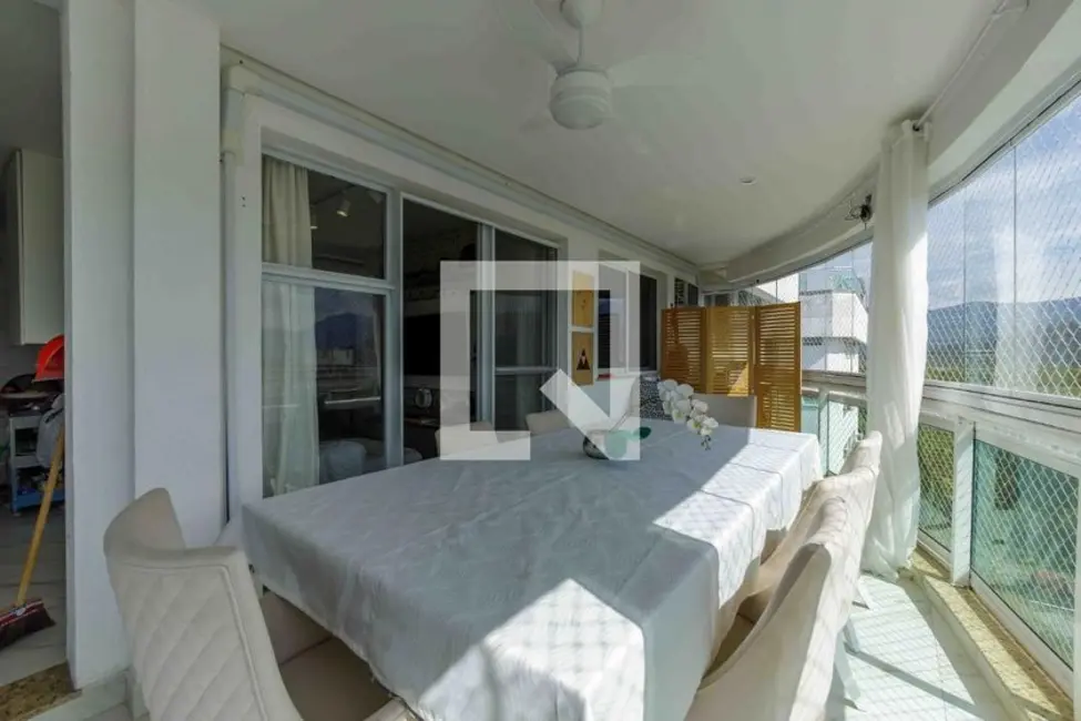 Foto 8 de Apartamento com 3 quartos à venda, 197m2 em Rio De Janeiro - RJ
