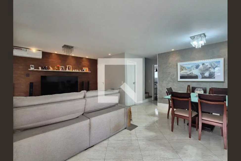 Foto 1 de Casa com 5 quartos à venda, 186m2 em Rio De Janeiro - RJ