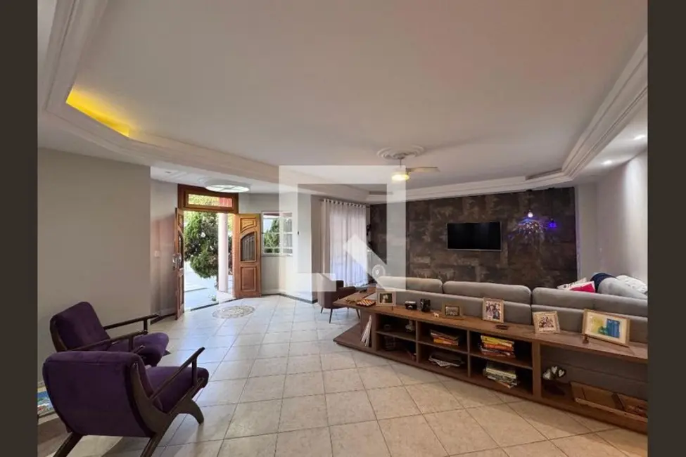Casa com 4 quartos à venda, 310m2 em Rio De Janeiro - RJ - imagem 4 Foto 4 de Casa com 4 quartos à venda, 310m2 em Rio De Janeiro - RJ