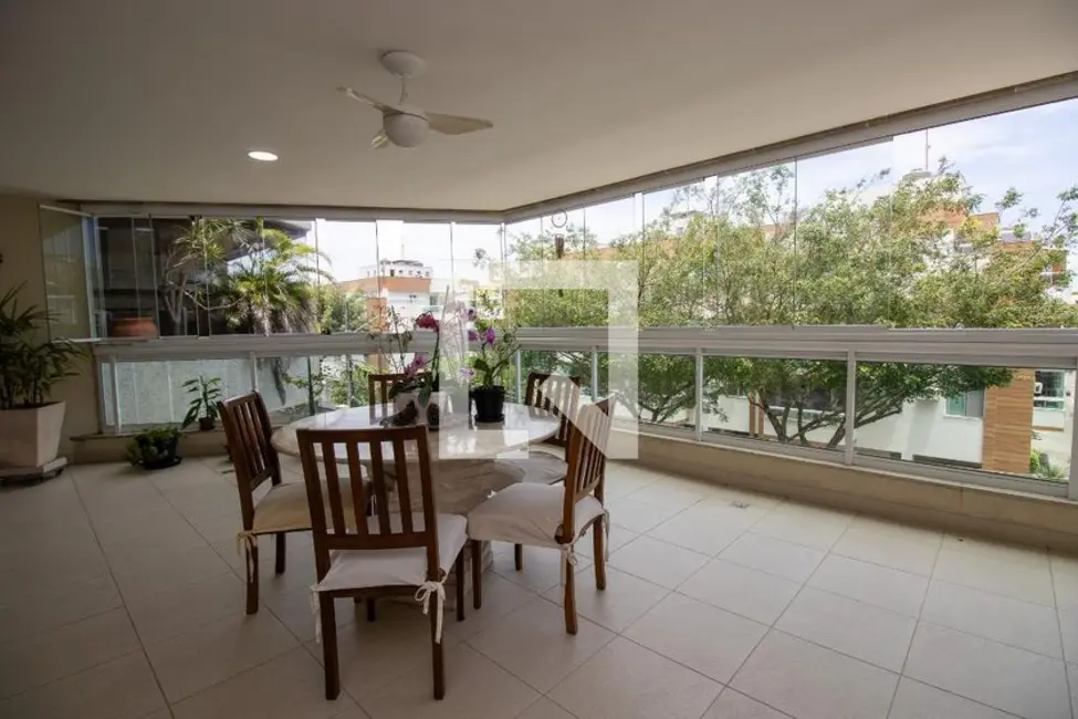 Apartamento com 3 quartos à venda, 190m2 em Rio De Janeiro - RJ - imagem 8 Foto 8 de Apartamento com 3 quartos à venda, 190m2 em Rio De Janeiro - RJ