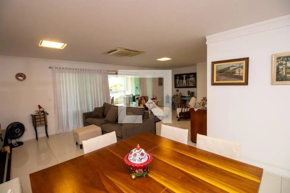 Apartamento com 3 quartos à venda, 190m2 em Rio De Janeiro - RJ - imagem 1 Foto 1 de Apartamento com 3 quartos à venda, 190m2 em Rio De Janeiro - RJ
