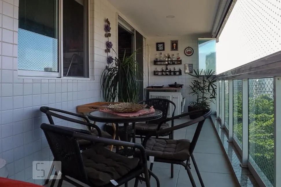 Apartamento com 4 quartos à venda, 110m2 em Rio De Janeiro - RJ - imagem 9 Foto 9 de Apartamento com 4 quartos à venda, 110m2 em Rio De Janeiro - RJ