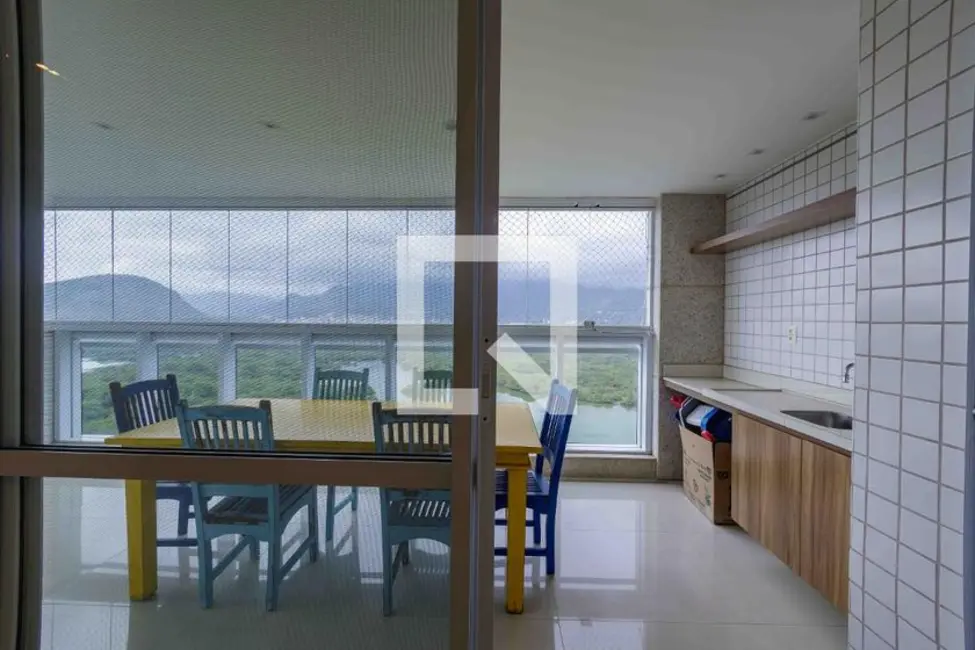 Apartamento com 3 quartos à venda, 151m2 em Barra da Tijuca, Rio De Janeiro - RJ - imagem 6 Foto 6 de Apartamento com 3 quartos à venda, 151m2 em Barra da Tijuca, Rio De Janeiro - RJ