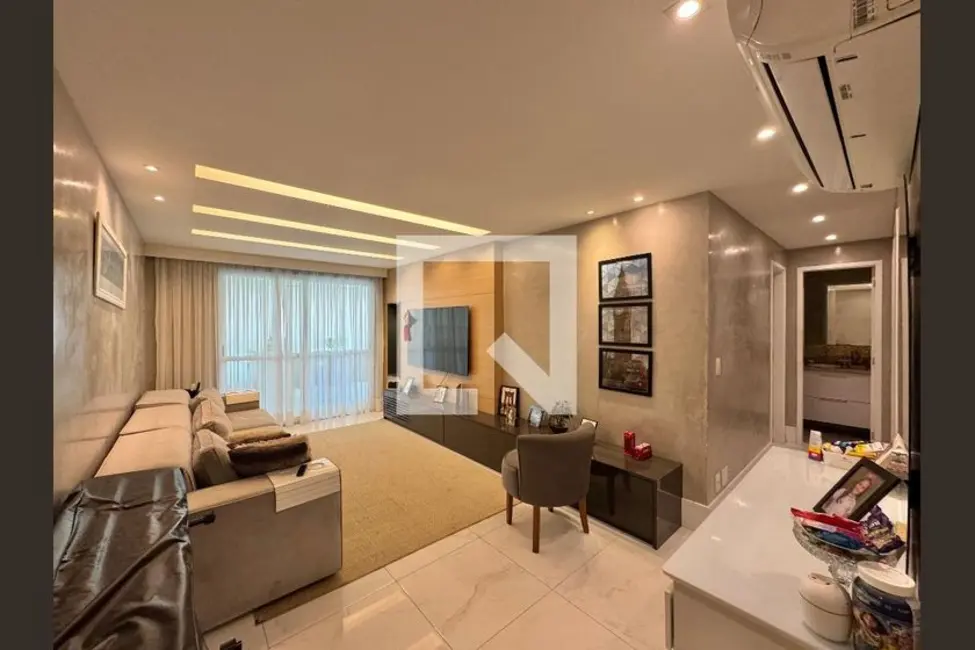 Apartamento com 3 quartos à venda, 120m2 em Rio De Janeiro - RJ - imagem 1 Foto 1 de Apartamento com 3 quartos à venda, 120m2 em Rio De Janeiro - RJ