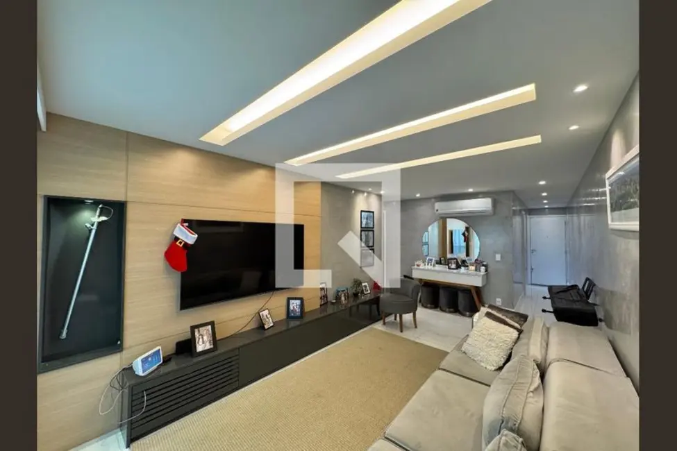 Apartamento com 3 quartos à venda, 120m2 em Rio De Janeiro - RJ - imagem 4 Foto 4 de Apartamento com 3 quartos à venda, 120m2 em Rio De Janeiro - RJ