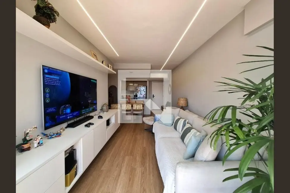 Apartamento com 3 quartos à venda, 123m2 em Botafogo, Rio De Janeiro - RJ - imagem 3 Foto 3 de Apartamento com 3 quartos à venda, 123m2 em Botafogo, Rio De Janeiro - RJ