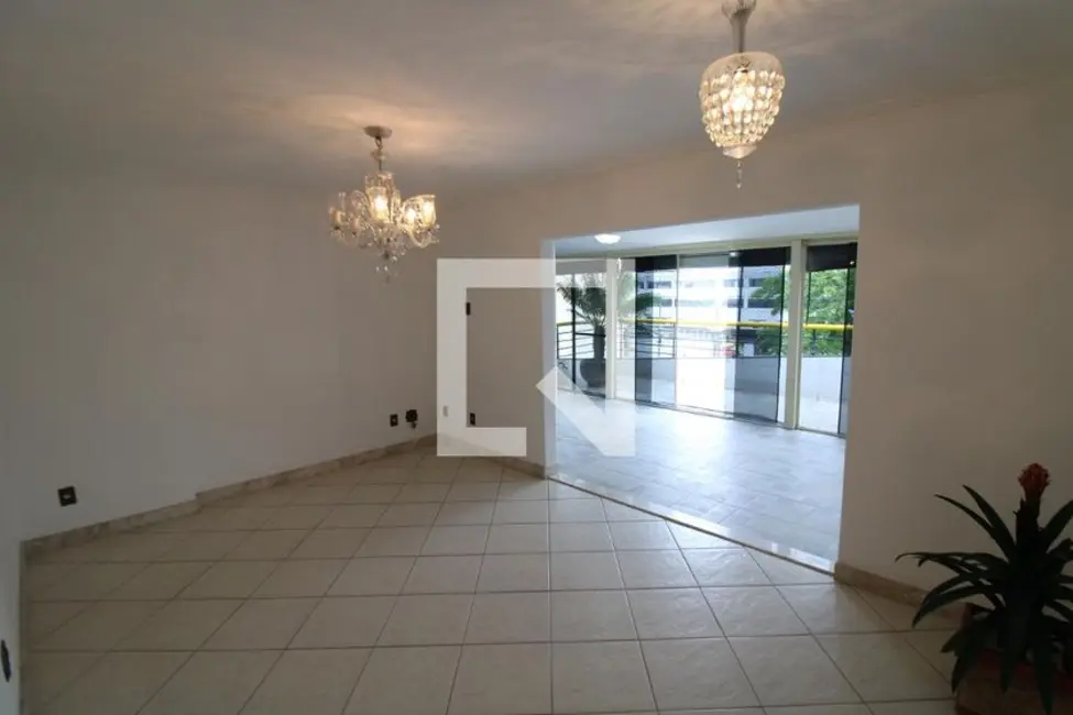 Apartamento com 4 quartos à venda, 172m2 em Rio De Janeiro - RJ - imagem 1 Foto 1 de Apartamento com 4 quartos à venda, 172m2 em Rio De Janeiro - RJ