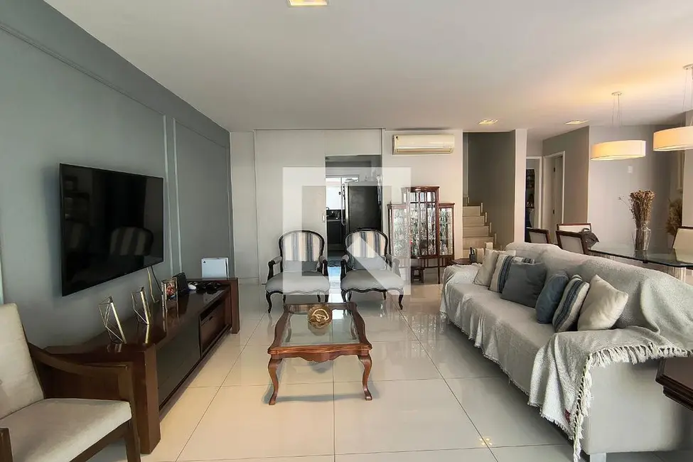 Foto 4 de Casa com 4 quartos à venda, 300m2 em Rio De Janeiro - RJ