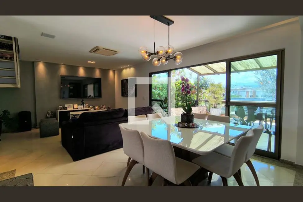 Apartamento com 4 quartos à venda, 338m2 em Rio De Janeiro - RJ - imagem 1 Foto 1 de Apartamento com 4 quartos à venda, 338m2 em Rio De Janeiro - RJ