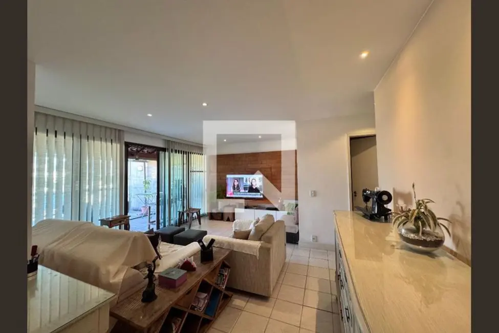 Apartamento com 4 quartos à venda, 177m2 em Rio De Janeiro - RJ - imagem 3 Foto 3 de Apartamento com 4 quartos à venda, 177m2 em Rio De Janeiro - RJ