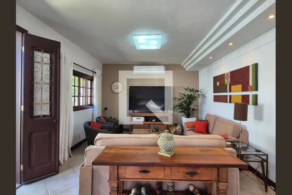 Casa com 4 quartos à venda, 252m2 em Rio De Janeiro - RJ - imagem 5 Foto 5 de Casa com 4 quartos à venda, 252m2 em Rio De Janeiro - RJ